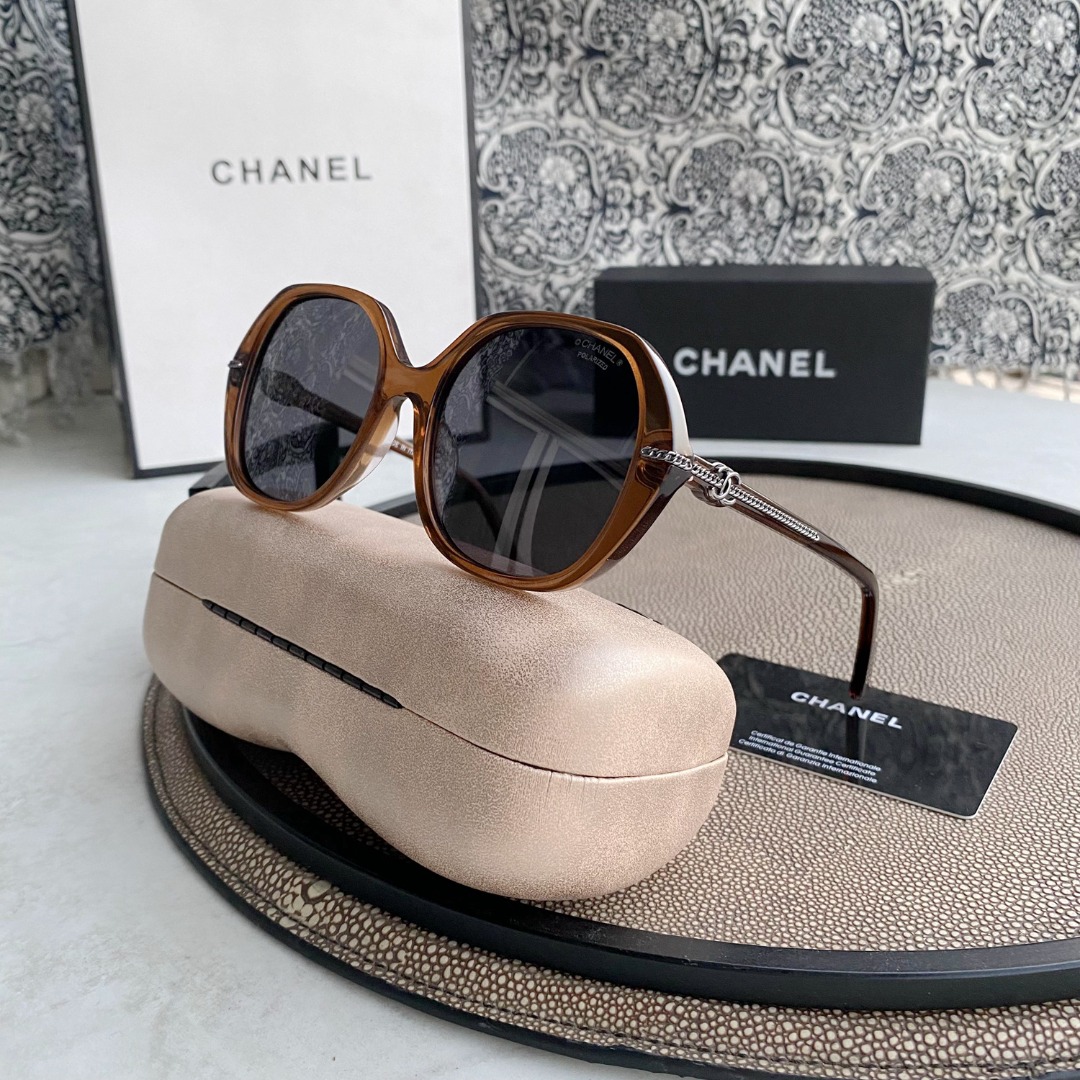 Round Sunglasses