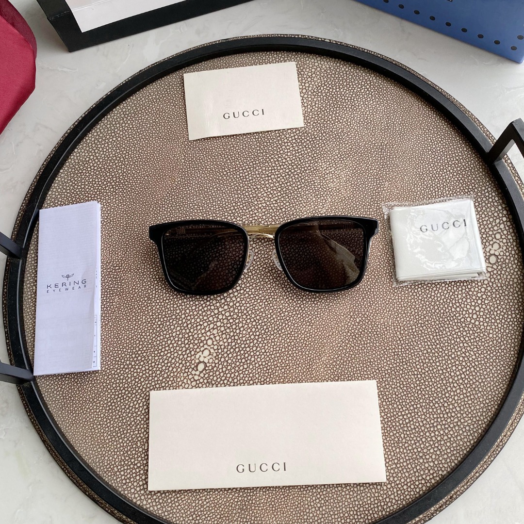 Gvc*1 Eyewear square tinted sunglasses