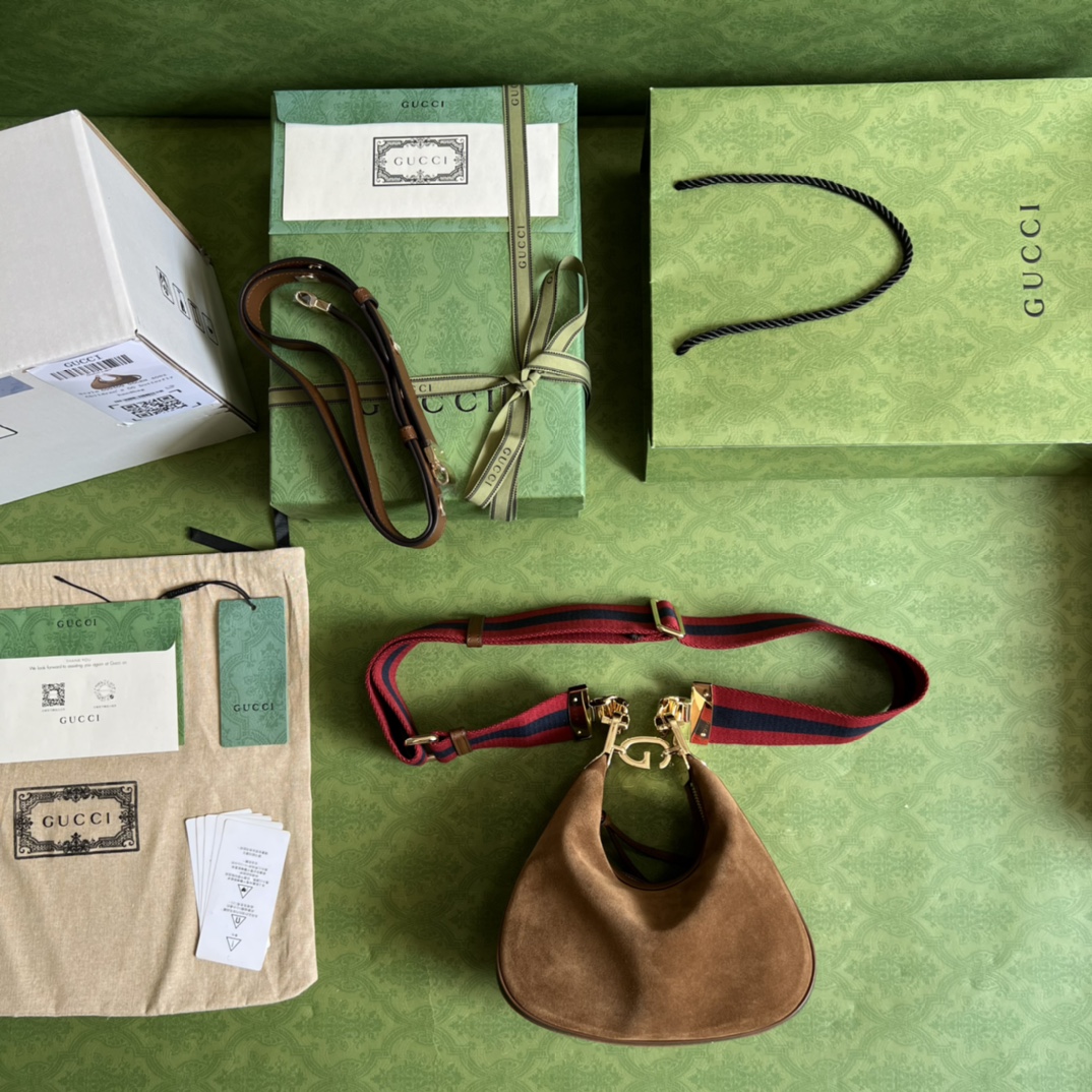 Gvc*1 Attache small shoulder bag