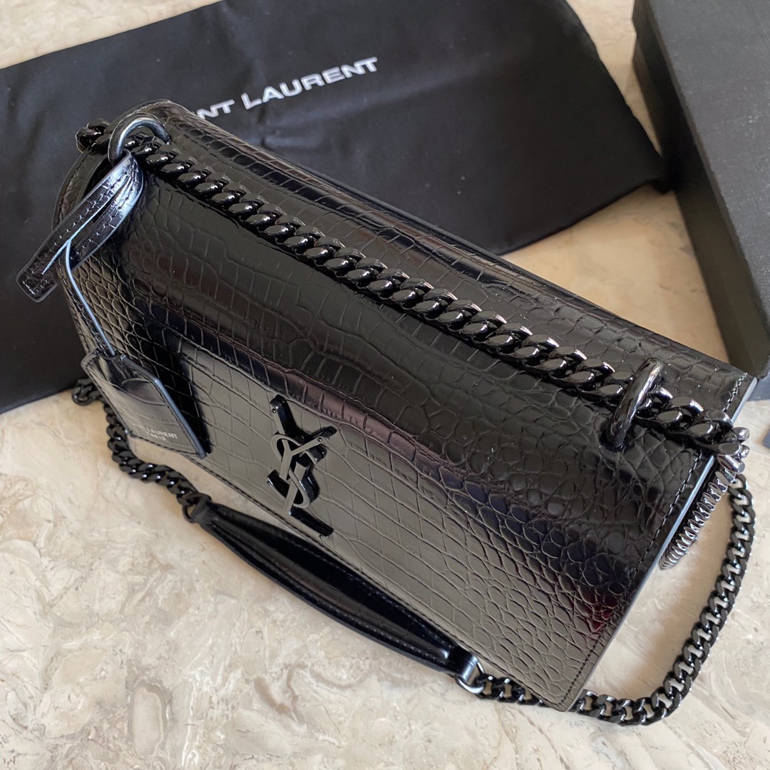 MANHATTAN MEDIUM SHOPPING BAG IN BOX Sa1nt Lau*nt LEATHER