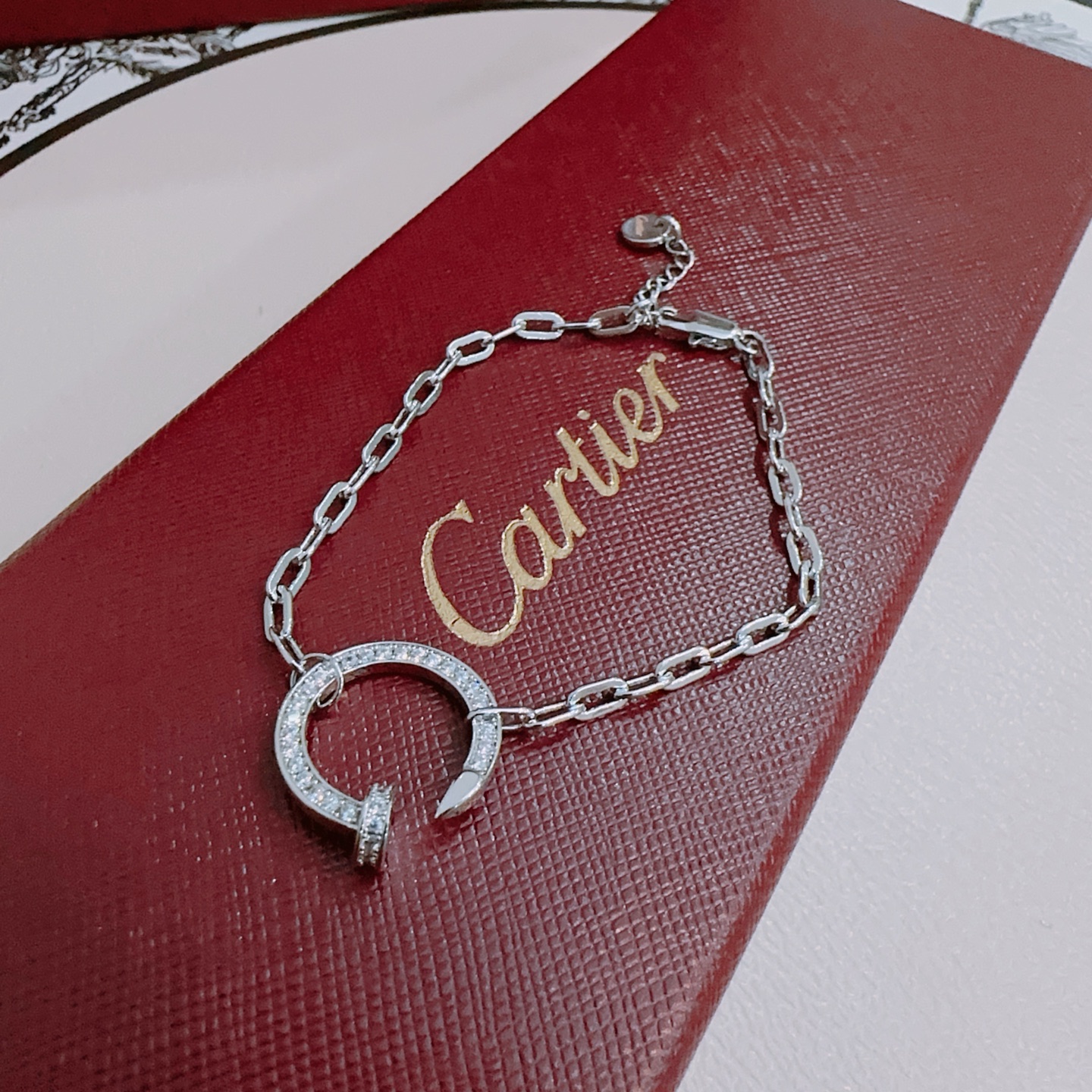 Ca*t1er Juste un Clou Bracelet