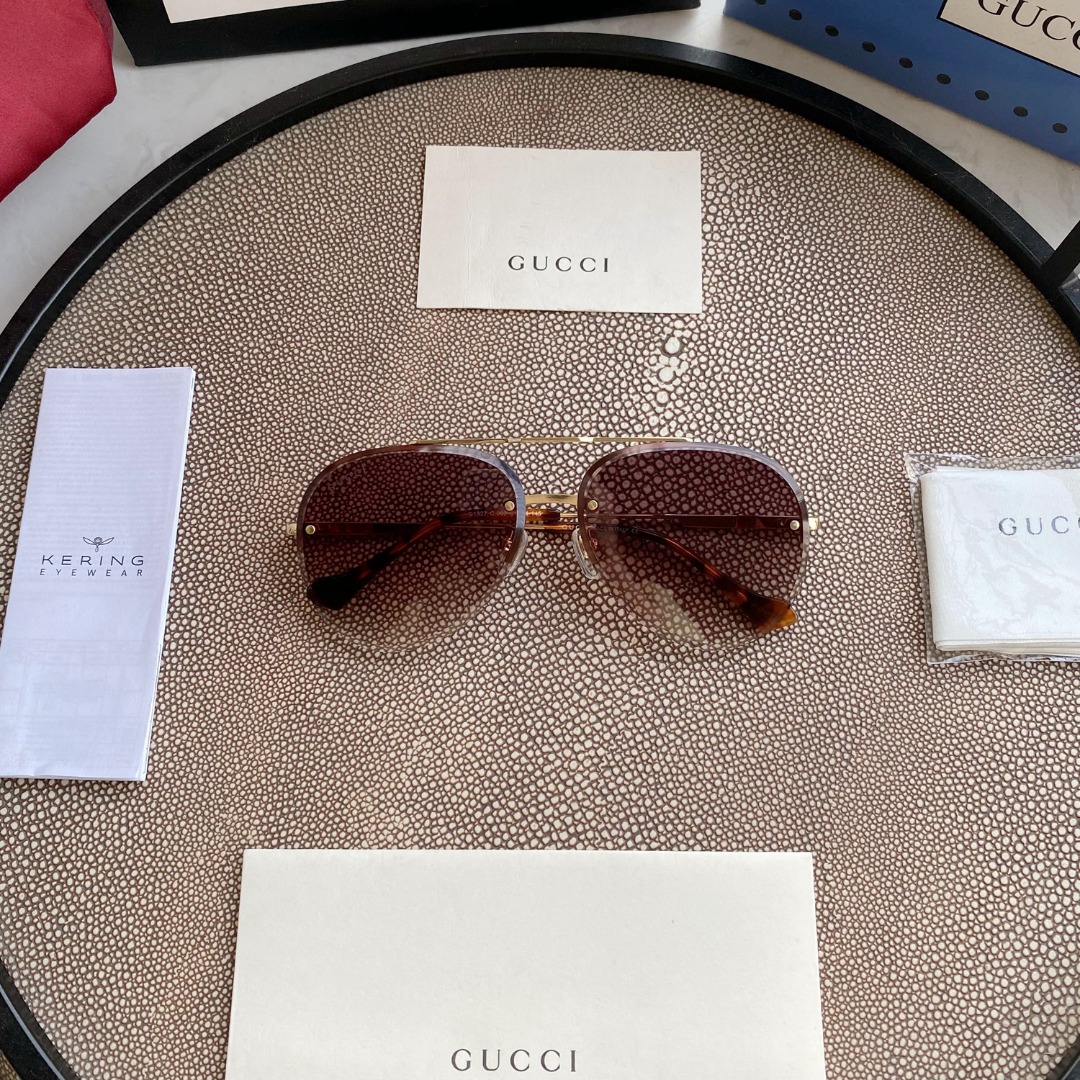 Gvc*1 SUNGLASSES