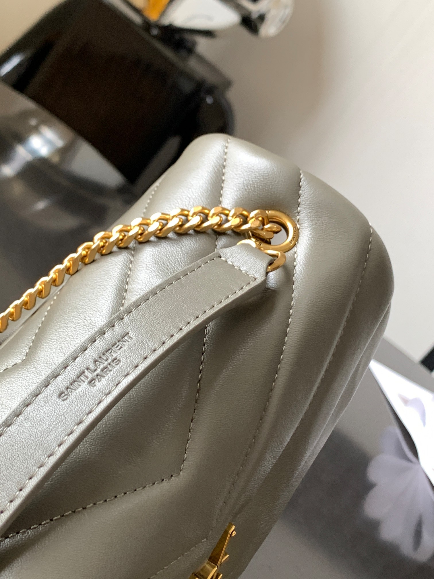 Sa1nt Lau*nt MONOGRAM