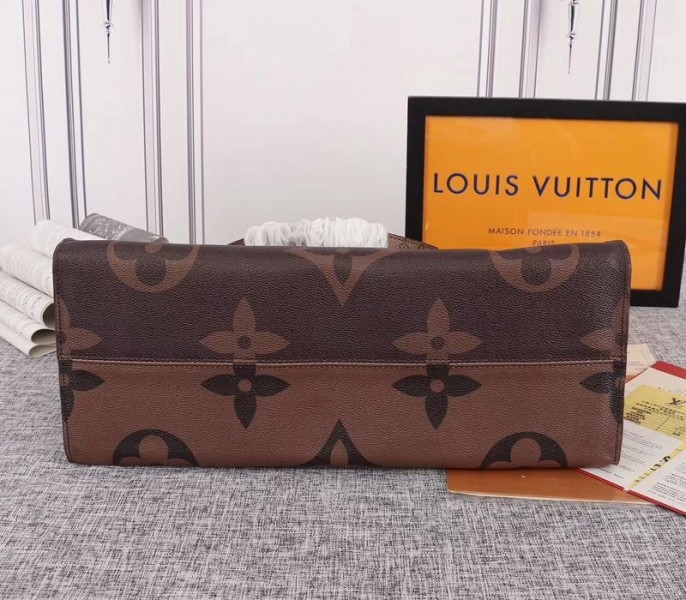 L0vis Vvtt0n Giant Canvas Onthego GM Tote