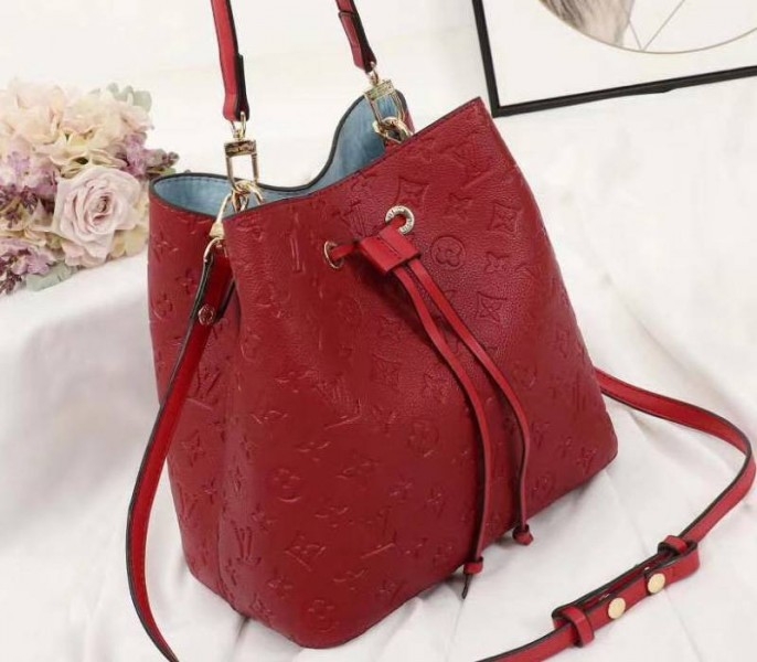 L0vis Vvtt0n Monogram Empreinte NeoNoe MM Bag In Red