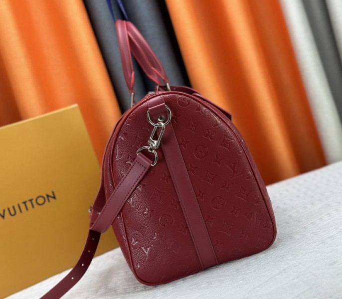 L0vis Vvtt0n Taurillon Leather Keepall Bandouliere 50 In Sari Red