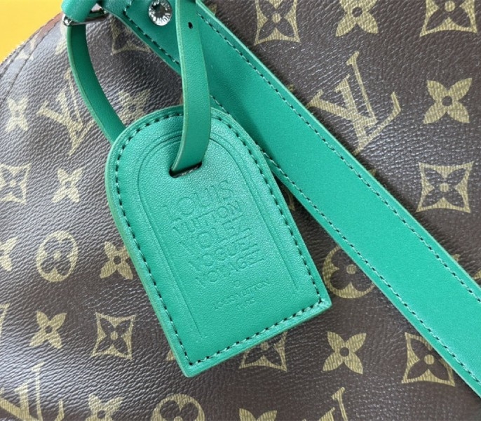 L0vis Vvtt0n Monogram Macassar Canvas Keepall Bandouliere 50 In Borneo Green
