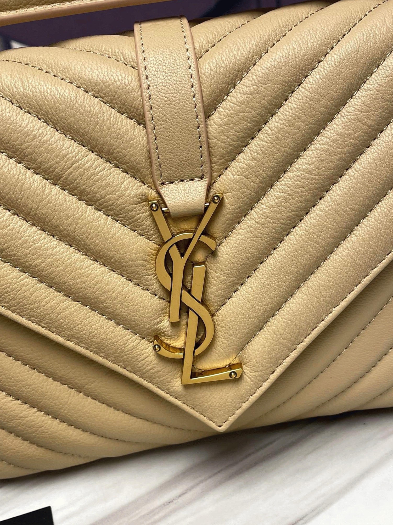 Fake Sa1nt Lau*nt College Medium Chain Bag Beige