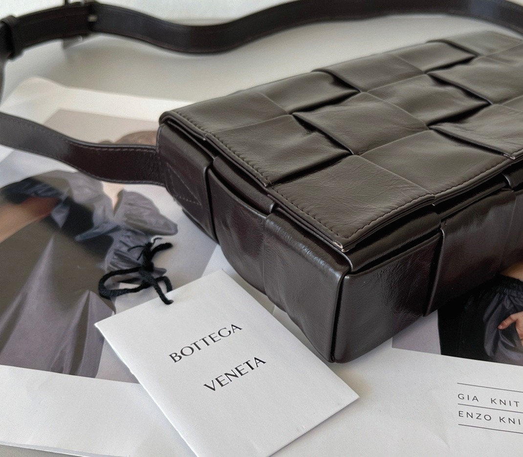 Top Quality Replica B0tt*ga Ven*ta Cassette Bag In Fondant