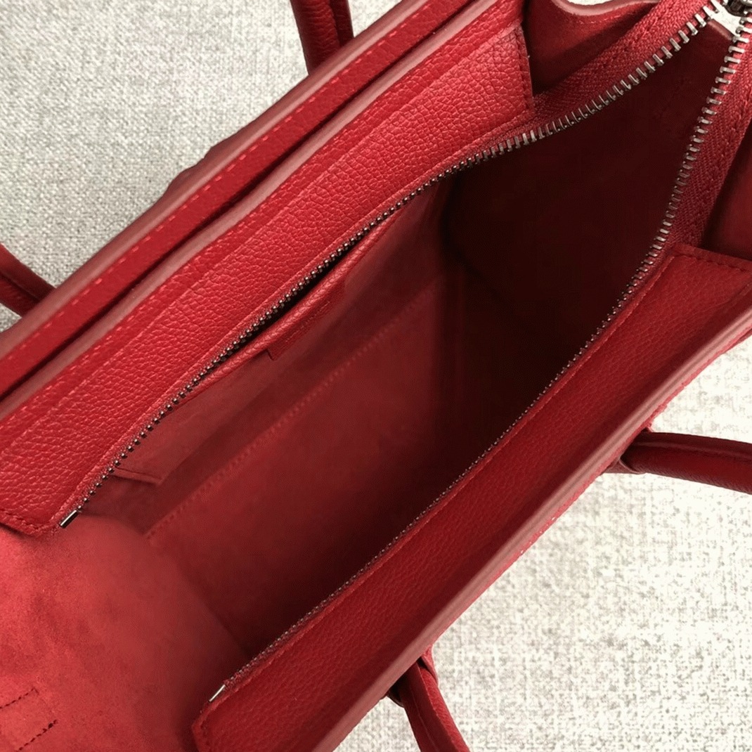 ce1i*e nano lU*gage tote bag fake in red
