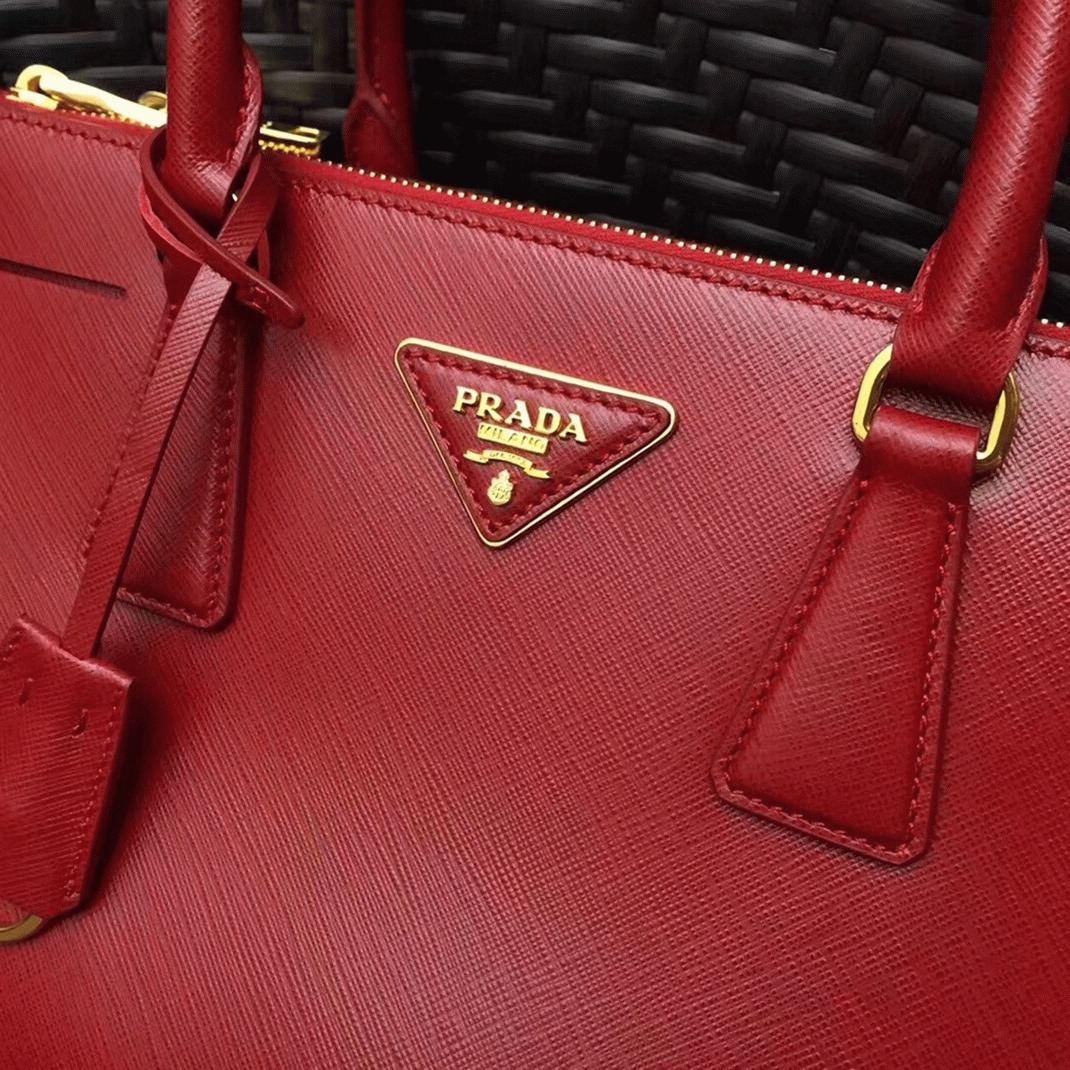 Red Pra*a Galleria Medium Bag Best Replica