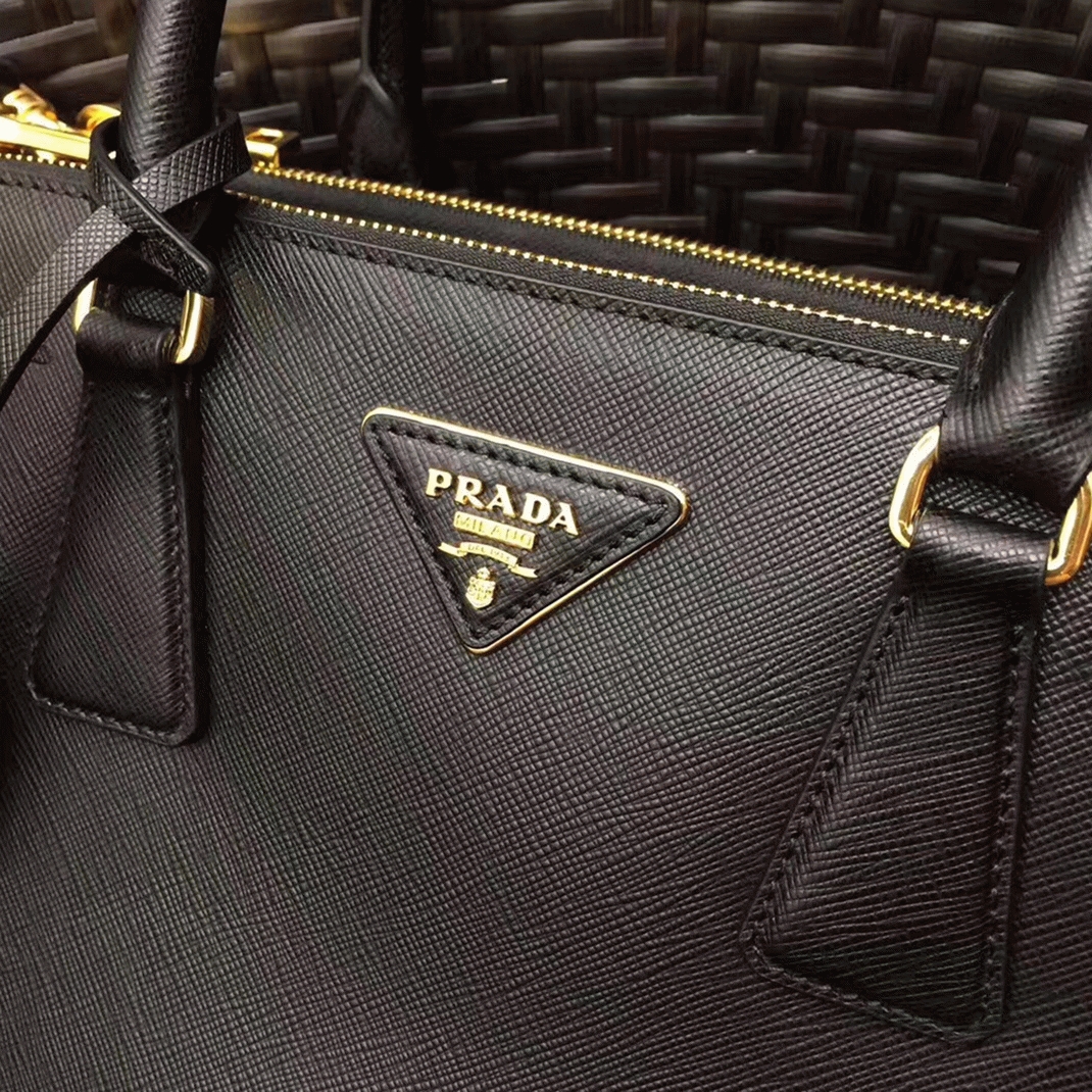 Pra*a Galleria Medium Bag Replica in Black
