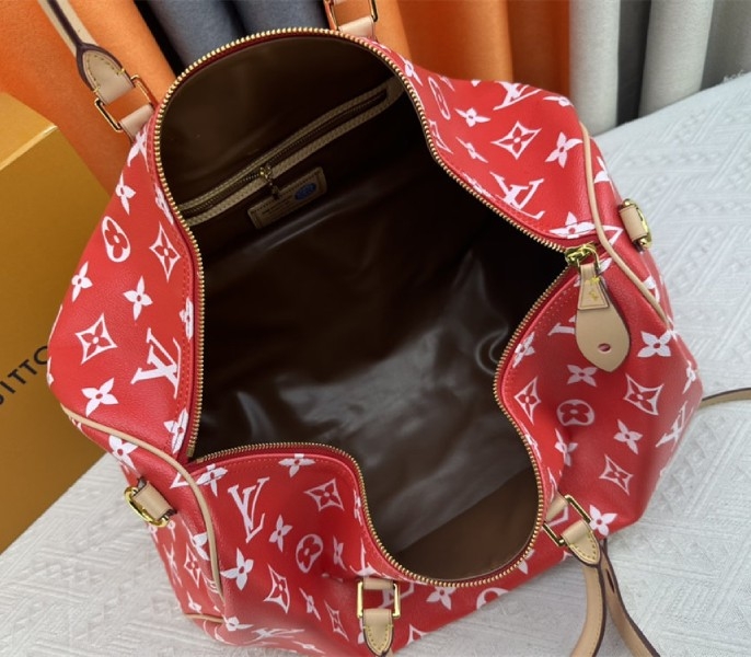 L0vis Vvtt0n Speedy P9 Bandouliere 50 Bag In Red
