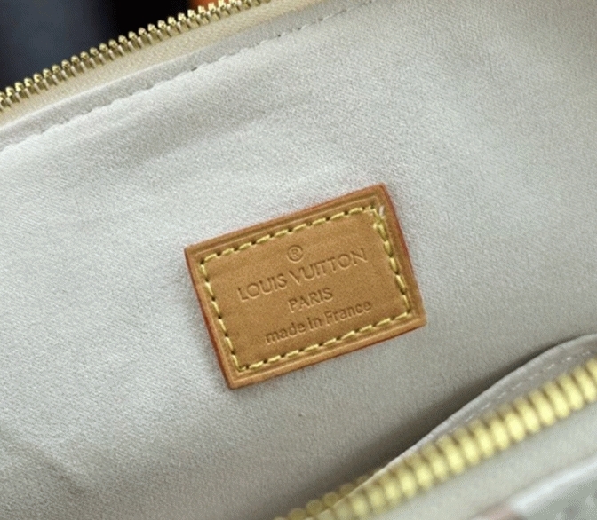 L0vis Vvtt0n Monogram Dune Canvas Alma PM Bag