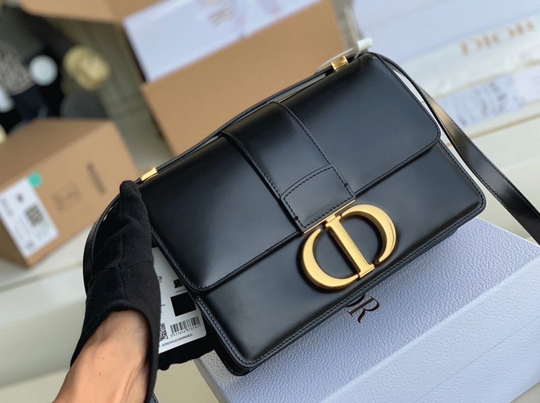 D10r 30 Montaigne Medium Bag Replica in Black Box Calfskin