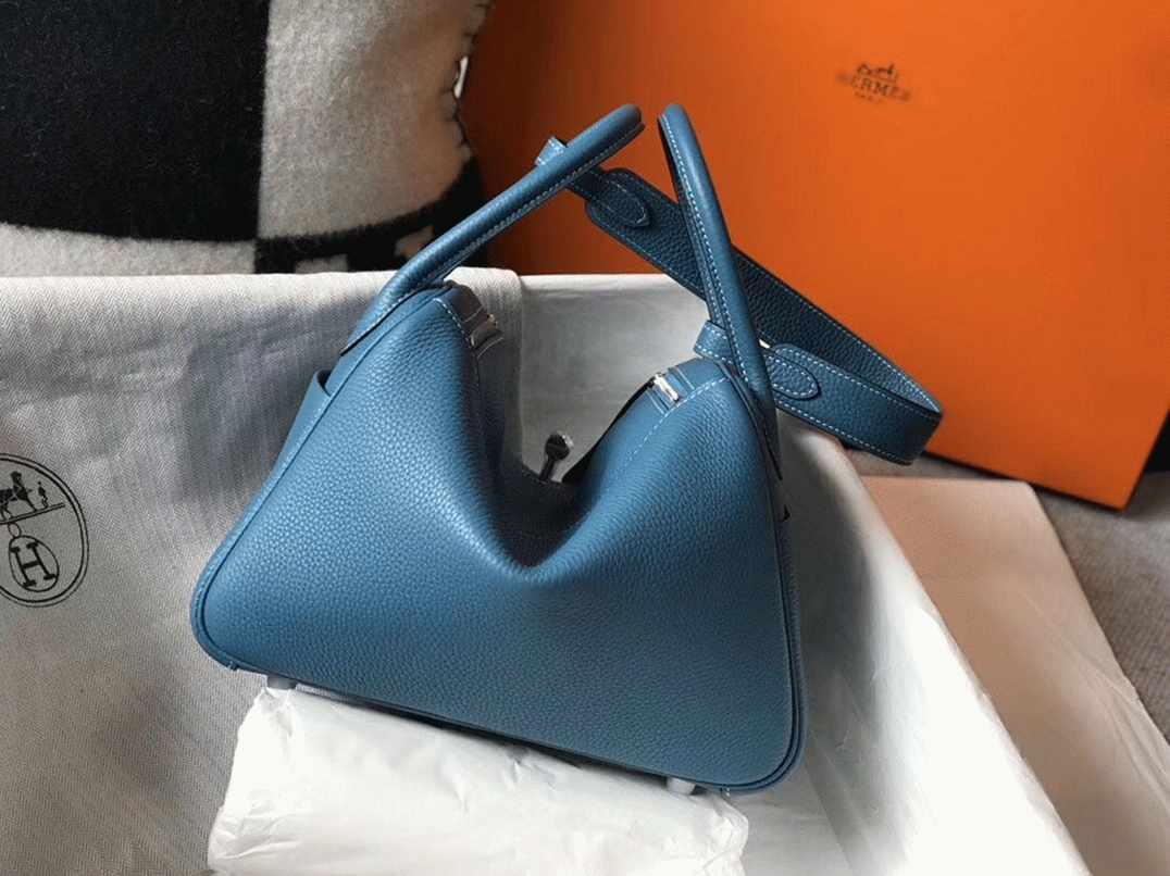 Replica H**me5 Lindy 26cm bag in blue jean fabric