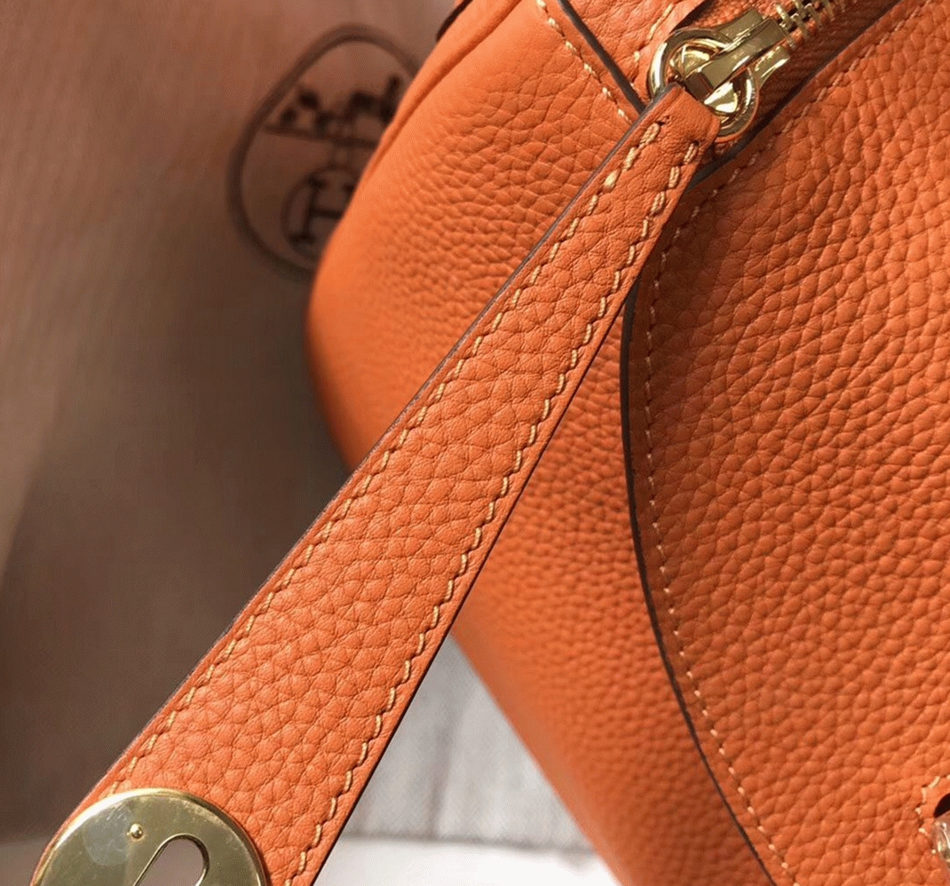 Top replica H**me5 Lindy 30cm bag in orange shade