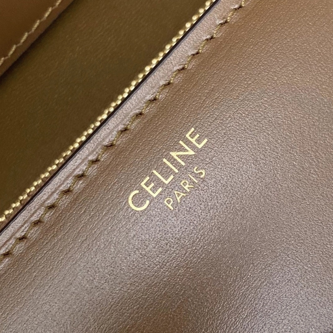 Top Quality Fake Ce1i*e Classic Box Medium Bag In Camel
