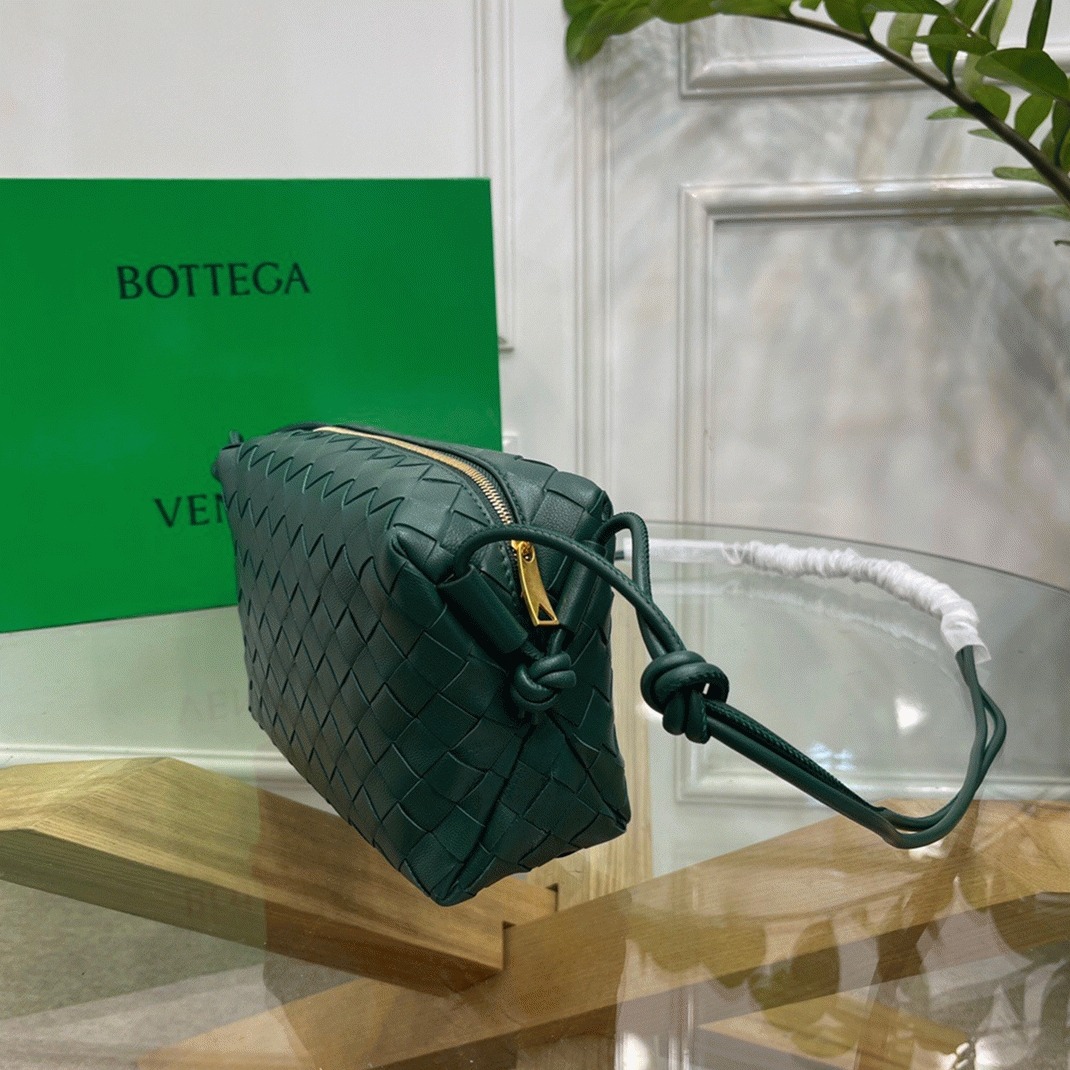Knockoff B0tt*ga Ven*ta Loop Small Bag Raintree