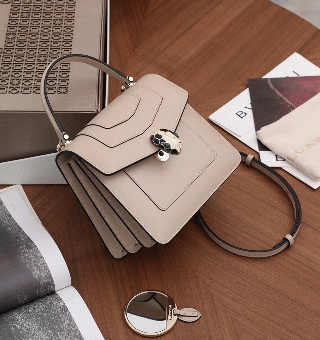 Fake Bv1g*ai Serpenti Forever Small Bag Beige Calfskin