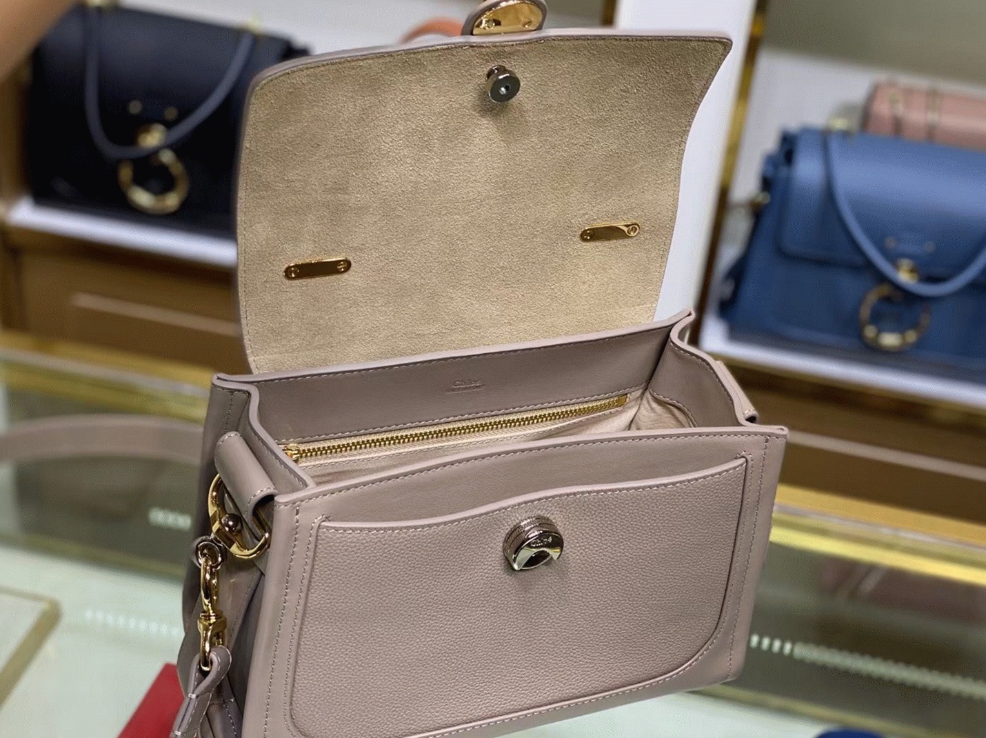 top quality replica Ch10e small tess day bag in grey grained leather