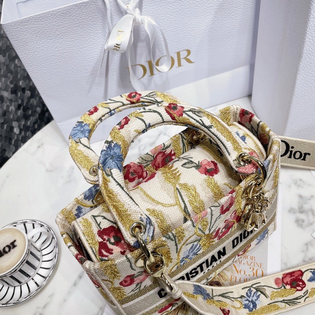 D10r Lady D-Lite Medium Bag Replica in Hibiscus Metallic Thread Embroidery