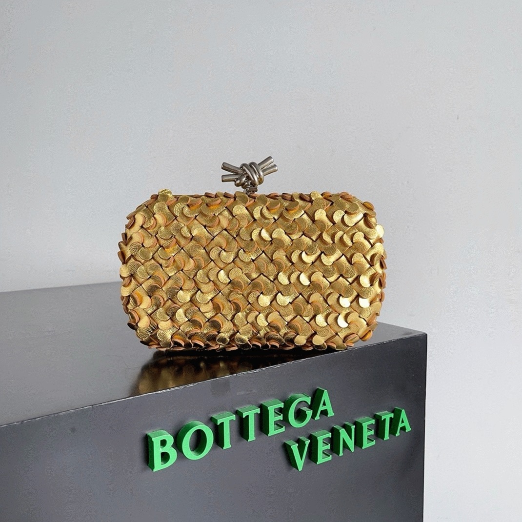 Fake B0tt*ga Ven*ta Knot Minaudiere Clutch Gold Sequins