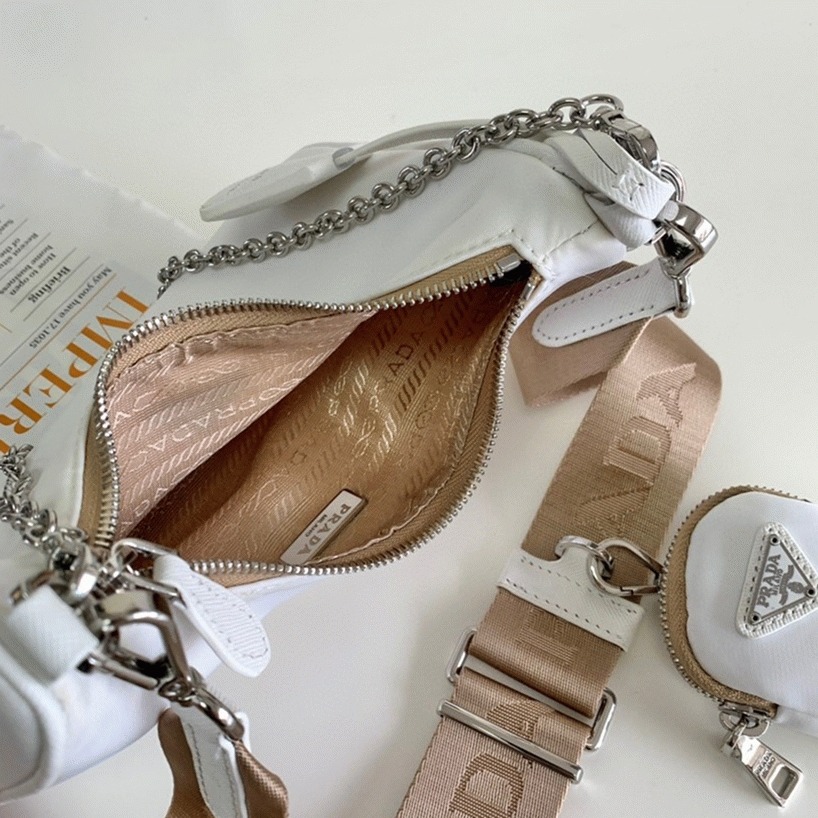 Pra*a Re-Edition Shoulder Bag Knockoff in White