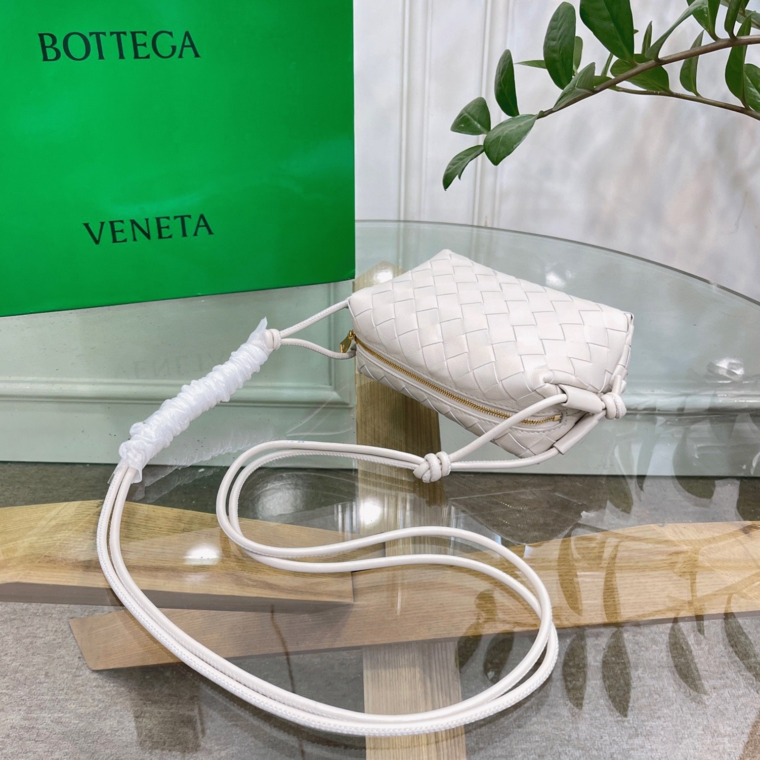 Replica B0tt*ga Ven*ta Loop Mini Bag White