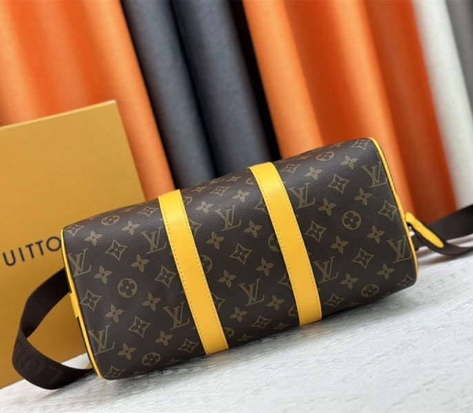 L0vis Vvtt0n Monogram Macassar Canvas Keepall Bandouliere 35 In Safran Yellow