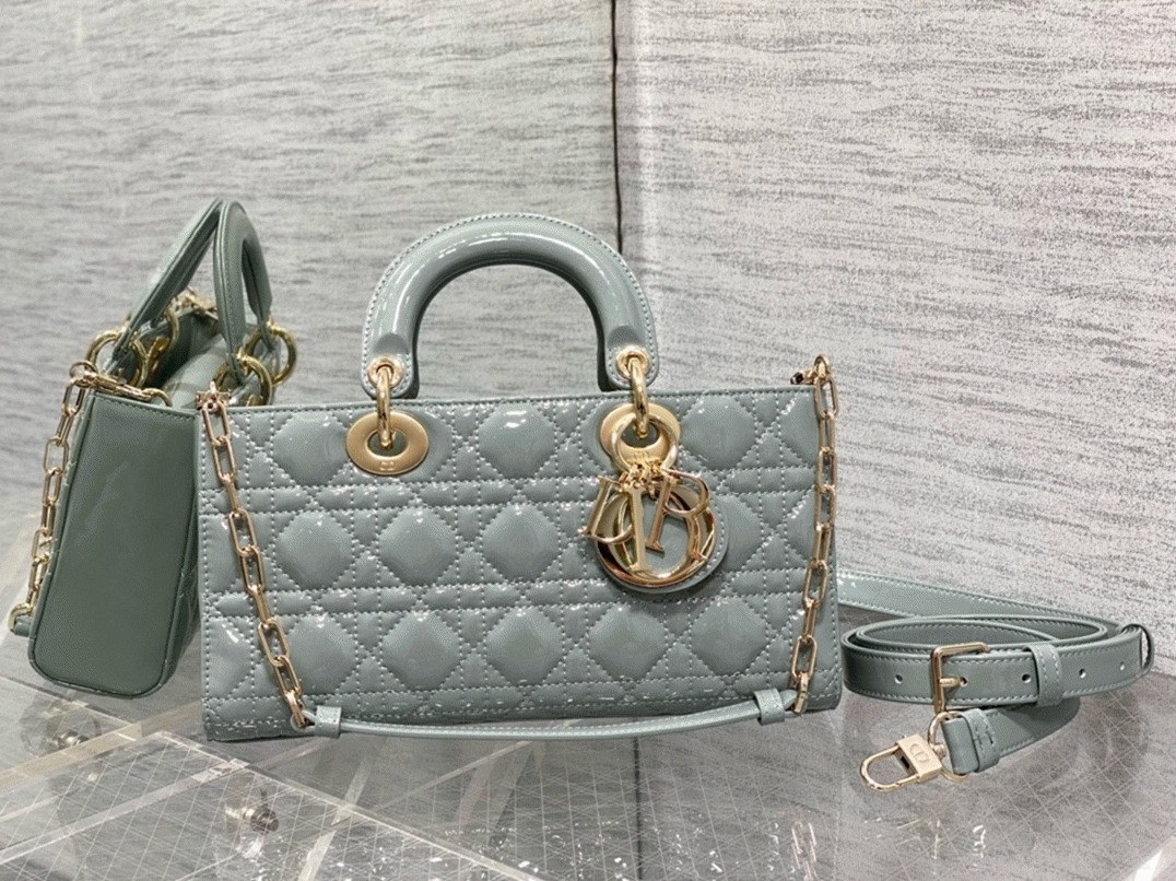 D10r Lady D-Joy Medium Bag Fake in Grey Patent Cannage Calfskin