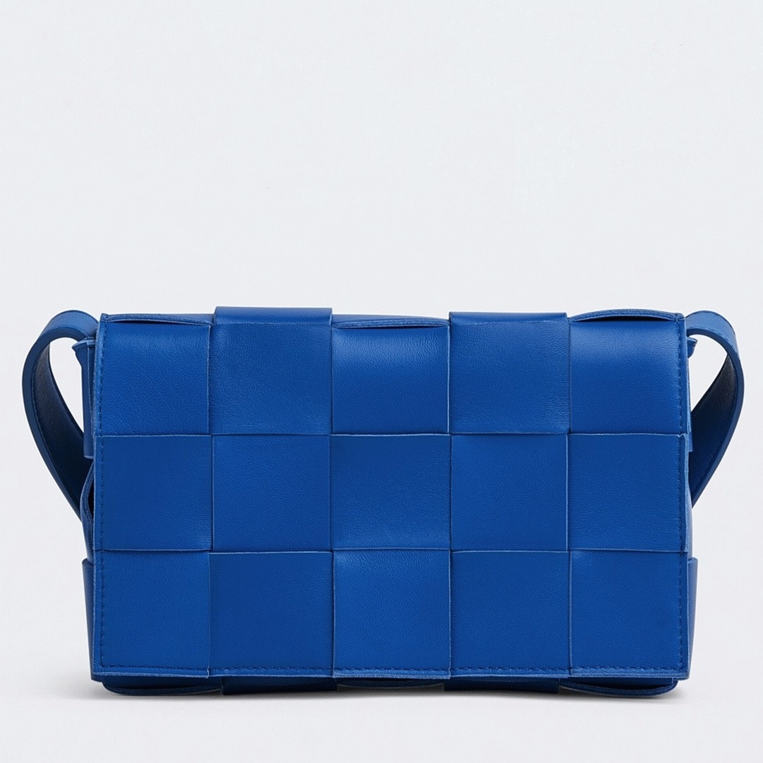 Top Quality Knockoff B0tt*ga Ven*ta Cassette Bag In Blue