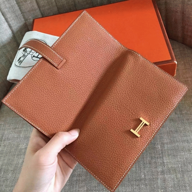 Brown Knockoff Designer H**me5 Bearn Wallet