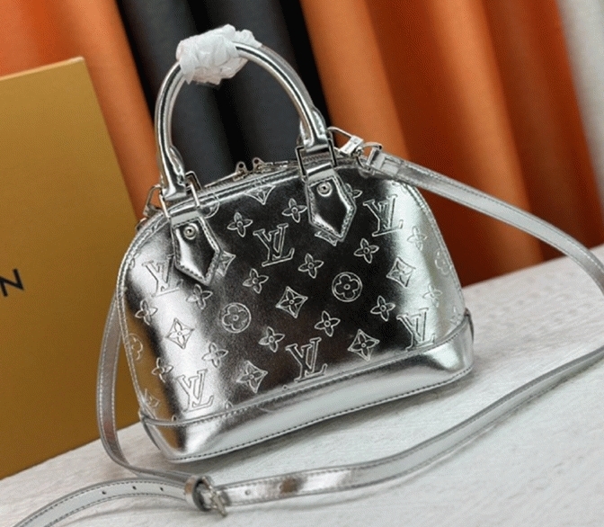 L0vis Vvtt0n Other Monogram Canvas Alma BB