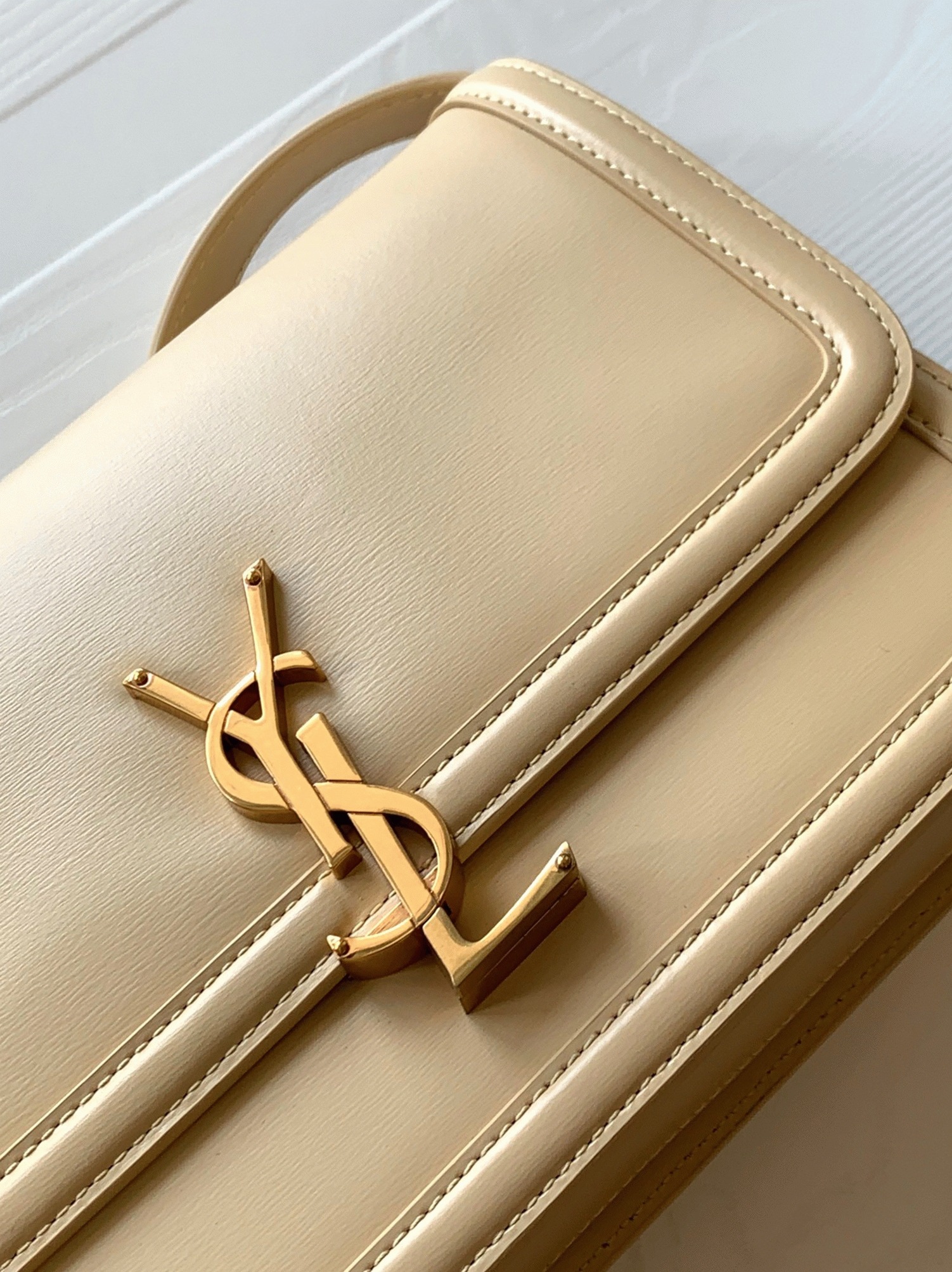 Fake Sa1nt Lau*nt Medium Solferino Bag Beige Calfskin