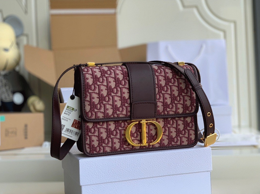 D10r 30 Montaigne Medium Bag Knockoff in Bordeaux D10r Oblique Jacquard