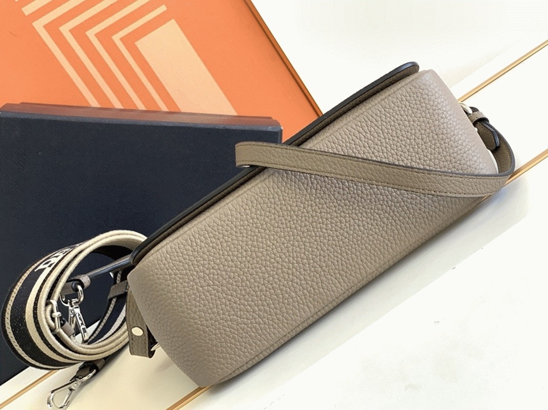 Pra*a Flap Shoulder Bag Imitation in Grey