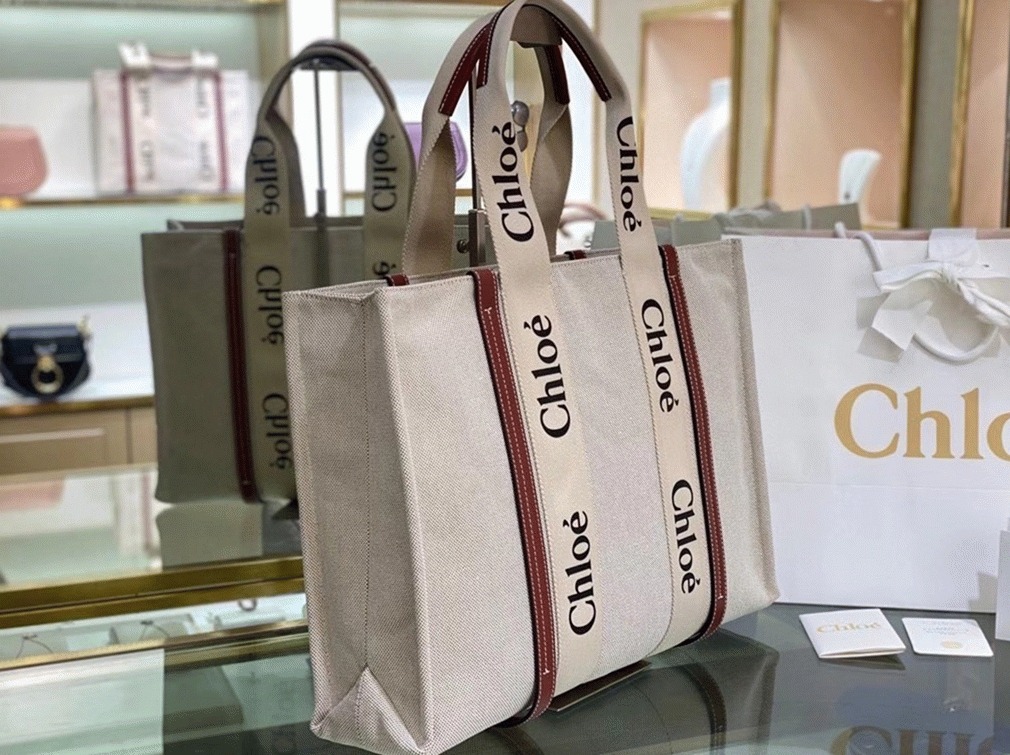 top quality imitation Ch10e large woody tote bag in canvas with brown leather strips