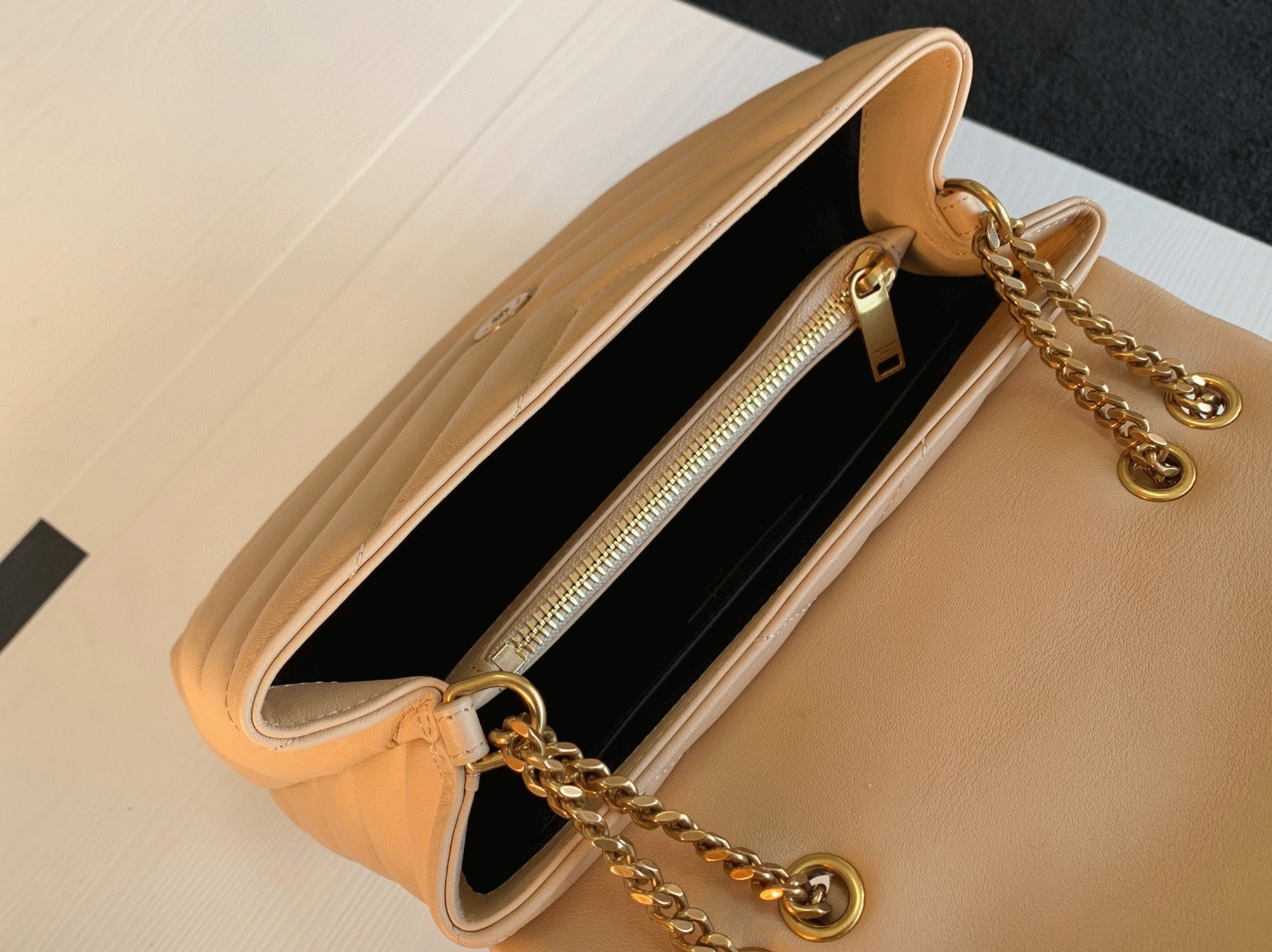 Fake Sa1nt Lau*nt LouLou Small Chain Bag Beige