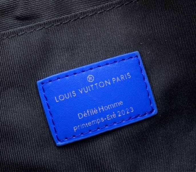 L0vis Vvtt0n J Hope X Keepall Bandouliere 25 Multicolor Travel Bag In Two Eyes Patches