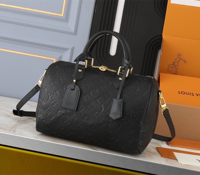 L0vis Vvtt0n Monogram Empreinte Speedy Soft 30 Handbag In Black
