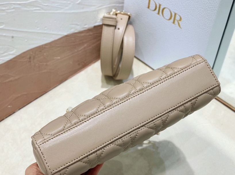 D10r Lady D-Joy Small Bag Replica in Hazelnut