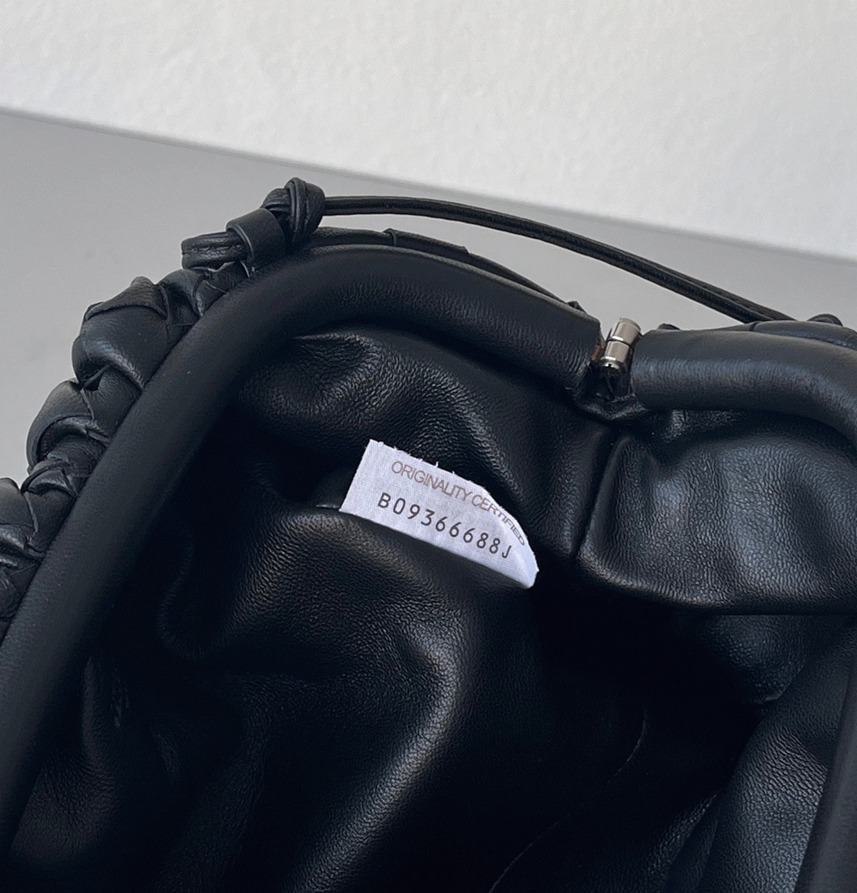 Knockoff B0tt*ga Ven*ta Mini Pouch with Strap Black
