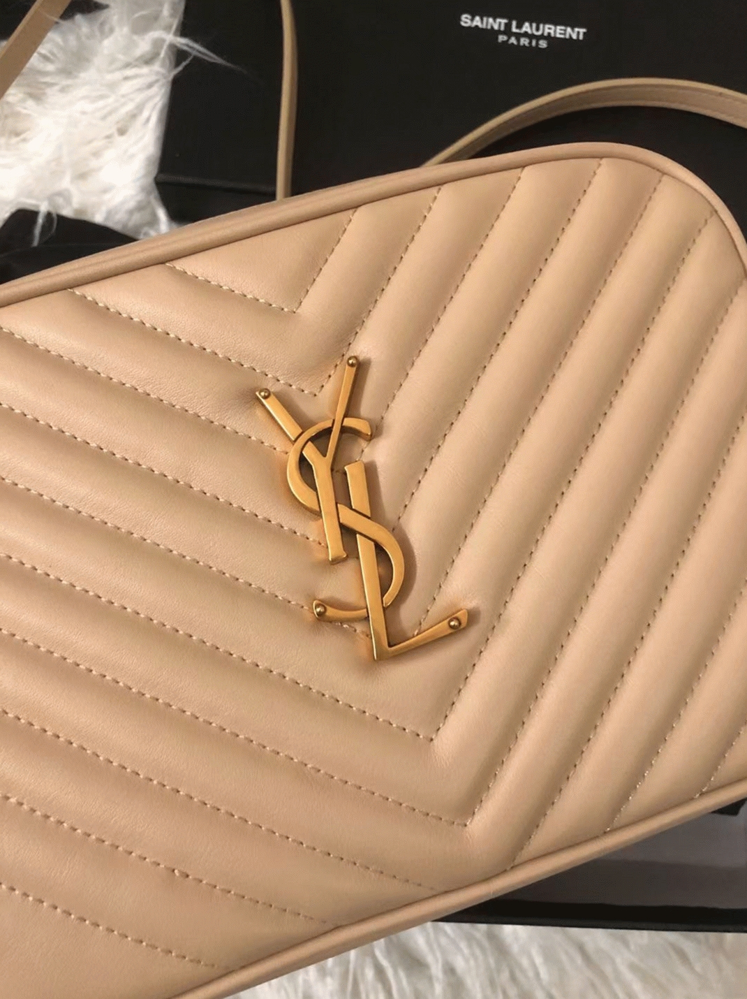 Fake Sa1nt Lau*nt Lou Camera Bag Beige