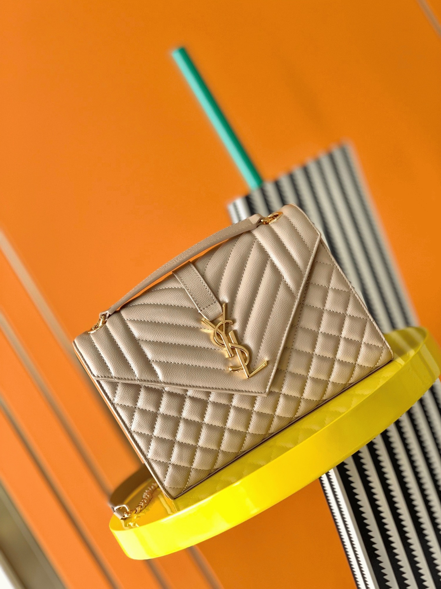 Replica Sa1nt Lau*nt Envelope Medium Bag Beige