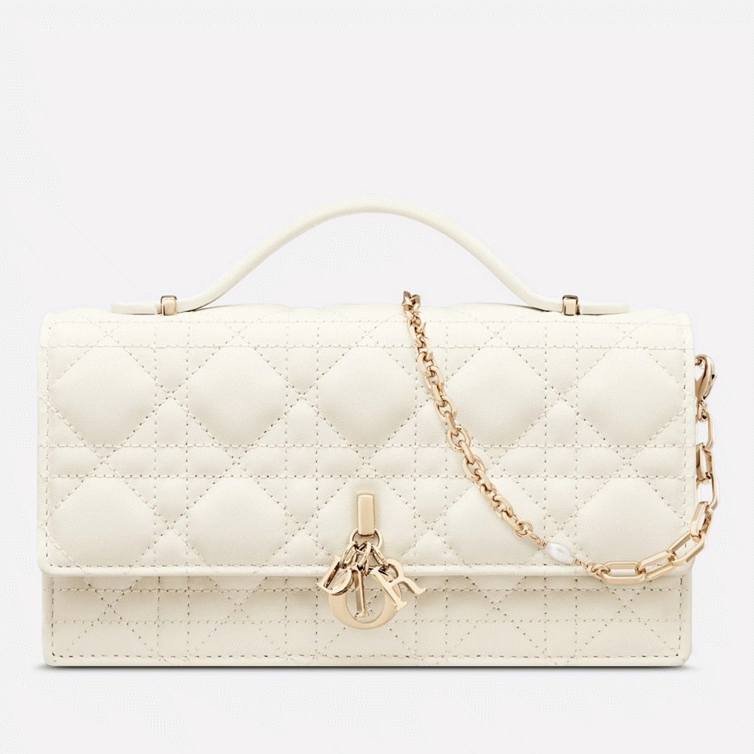 D10r Miss D10r Mini Bag Fake in White Cannage Lambskin