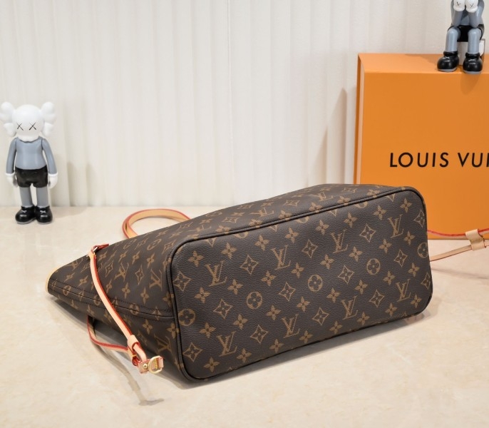 L0vis Vvtt0n Monogram Canvas Neverfull MM Tote In Red