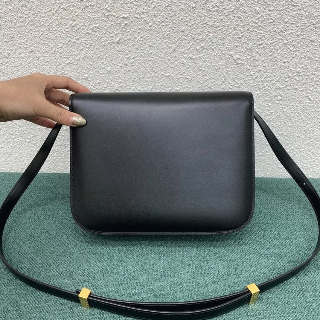 Top Quality Imitation Ce1i*e Classic Box Medium Bag In Black