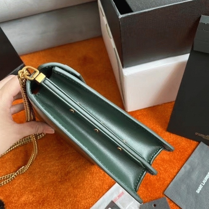 Replica Sa1nt Lau*nt Cassandra Medium Chain Bag Green