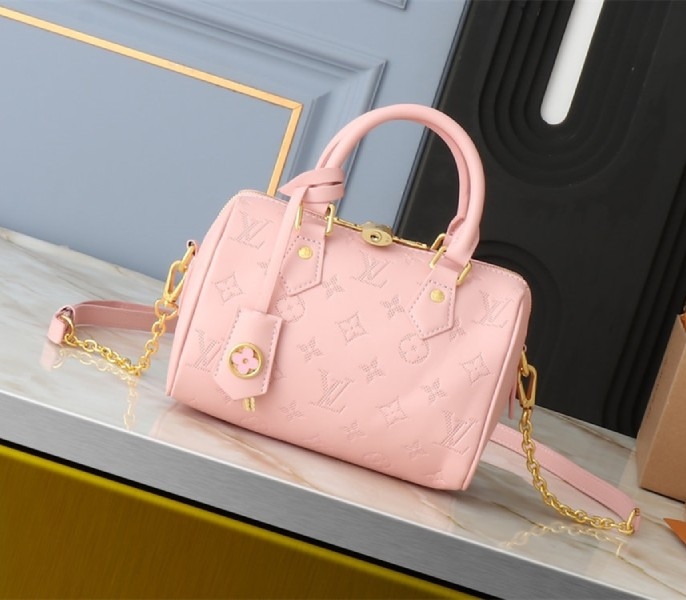 L0vis Vvtt0n Other Leathers Speedy Bandouliere 20 Handbag In Pink Opal
